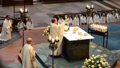 Domdechant Kleine bei der Wandlung / © Beatrice Tomasetti (DR)