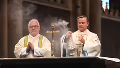 Rosenkranzandacht und Festmesse des Deutschen Lourdes Vereins / © Beatrice Tomasetti (DR)