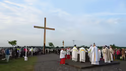 Erinnerungs-Gottesdienst auf dem Papsthügel / © Beatrice Tomasetti (DR)