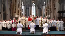 Priesterweihe im K&ouml;lner Dom / &copy; Beatrice Tomasetti (DR)