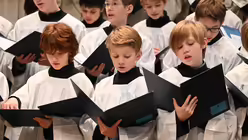 Ein Jahr lang haben sich die Knaben intensiv auf ihren ersten Einsatz im K&ouml;lner Domchor vorbereitet / &copy; Beatrice Tomasetti (DR)