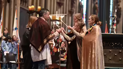 Aussendungsfeier Friedenslicht 2025 / © Beatrice Tomasetti (DR)