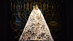 Der Hintergrund der Schmuckmadonna wurde 2021 neu gestaltet. / © Beatrice Tomasetti (DR)