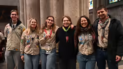 Aussendungsfeier Friedenslicht 2025 / © Beatrice Tomasetti (DR)