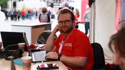 Renardo Schlegelmilch für DOMRADIO.DE auf dem Katholikentag 2022 in Stuttgart / © Martin Biallas (DR)