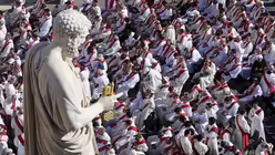 Trauerfeier für Papst Franziskus (dpa)