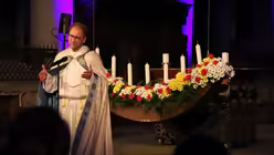 Vigil mit Entz&uuml;ndung des Altenberger Lichts (DR)