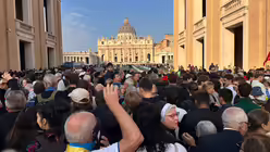 Generalaudienz mit dem Heiligen Vater, Papst Leo XIV. / © Moritz Mayer (DR)