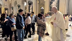 Pontifikalamt zur Eröffnung der Internationalen Romwallfahrt in der Lateranbasilika. / © Moritz Mayer (DR)