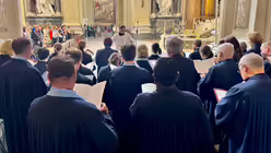 Pontifikalamt zur Eröffnung der Internationalen Romwallfahrt in der Lateranbasilika. / © Moritz Mayer (DR)