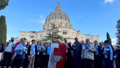 Lichterprozession durch die Vatikanischen G&auml;rten / &copy; Moritz Mayer (DR)