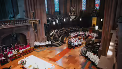 Eindr&uuml;cke der Feier der Bischofsweihe von Pater Joshy Pottackal O.Carm. am vierten Fastensonntag, dem 15. M&auml;rz 2026, im Mainzer Dom mit Bischof Peter Kohlgraf. / &copy; Nicolas Ottersbach (DR)