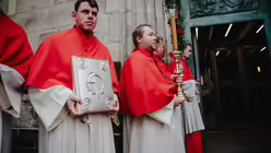 Pontifikalamt mit Kardinal Woelki an Palmsonntag im K&ouml;lner Dom / &copy; Nicolas Ottersbach (DR)