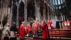 Pontifikalamt mit Kardinal Woelki an Palmsonntag im K&ouml;lner Dom / &copy; Nicolas Ottersbach (DR)