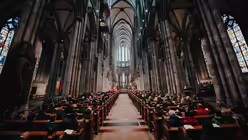 Pontifikalamt mit Kardinal Woelki an Palmsonntag im K&ouml;lner Dom / &copy; Nicolas Ottersbach (DR)