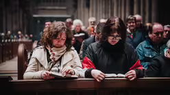 Feier vom Letzten Abendmahl im K&ouml;lner Dom / &copy; Nicolas Ottersbach (DR)