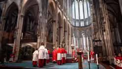 Pontifikalamt an Pfingstsonntag im Kölner Dom / © Nicolas Ottersbach (DR)