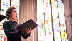 Pontifikalamt an Pfingstsonntag im Kölner Dom / © Nicolas Ottersbach (DR)