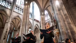 Pontifikalamt an Pfingstsonntag im Kölner Dom / © Nicolas Ottersbach (DR)