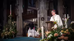 Das Pontifikalamt an Ostersonntag im Kölner Dom. / © Nicolas Ottersbach  (DR)