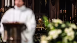 Christmette im K&ouml;lner Dom / &copy; Nicolas Ottersbach (DR)