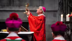 Pontifikalamt an Pfingstsonntag im Kölner Dom / © Nicolas Ottersbach (DR)