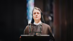 Eindr&uuml;cke der Feier der Bischofsweihe von Pater Joshy Pottackal O.Carm. am vierten Fastensonntag, dem 15. M&auml;rz 2026, im Mainzer Dom mit Bischof Peter Kohlgraf. / &copy; Nicolas Ottersbach (DR)