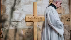 Beisetzung von Altbischof Joachim Wanke im Erfurter Mariendom / &copy; Nicolas Ottersbach (DR)