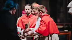 Feier vom Letzten Abendmahl im K&ouml;lner Dom / &copy; Nicolas Ottersbach (DR)