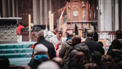 Feier vom Letzten Abendmahl im K&ouml;lner Dom / &copy; Nicolas Ottersbach (DR)