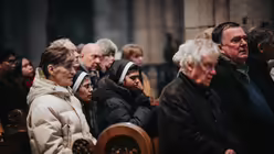 Pontifikalamt am ersten Weihnachtstag 2025 mit Kardinal Woelki. / &copy; Nicolas Ottersbach (DR)