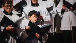 Pontifikalamt am ersten Weihnachtstag 2025 mit Kardinal Woelki. / &copy; Nicolas Ottersbach (DR)