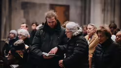 Pontifikalamt am ersten Weihnachtstag 2025 mit Kardinal Woelki. / &copy; Nicolas Ottersbach (DR)