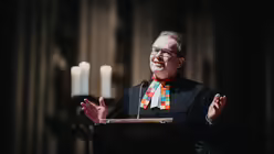 &Ouml;kumenischer Gottesdienst zur Er&ouml;ffnung der Karnevalssession 2026 / &copy; Nicolas Ottersbach (DR)