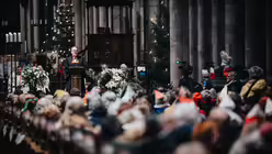 &Ouml;kumenischer Gottesdienst zur Er&ouml;ffnung der Karnevalssession 2026 / &copy; Nicolas Ottersbach (DR)
