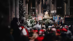 &Ouml;kumenischer Gottesdienst zur Er&ouml;ffnung der Karnevalssession 2026 / &copy; Nicolas Ottersbach (DR)