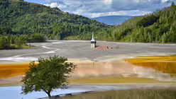 Die 43 Millionen Tonnen Giftschlamm verteilen sich mittlerweile &uuml;ber eine Fl&auml;che von 170 Fu&szlig;ballfeldern. / &copy; Weblogiq (shutterstock)