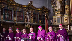Der Gottesdienst am zweiten Tag der Frühjahrs-Vollversammlung der Deutschen Bischofskonferenz aus dem Kloster Steinfeld unter der Leitung von Erzbischof Dr. Stefan Heße, Erzbischof von Hamburg. 