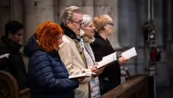 Gläubige am Ostermontag / © Nicolas Ottersbach (DR)