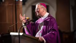 Der Gottesdienst am zweiten Tag der Frühjahrs-Vollversammlung der Deutschen Bischofskonferenz aus dem Kloster Steinfeld unter der Leitung von Erzbischof Dr. Stefan Heße, Erzbischof von Hamburg. 