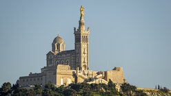 Die Kirche Notre-Dame de la Garde in Marseille / © Zyankarlo (shutterstock)