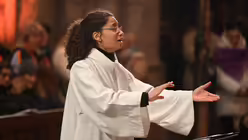 Impressionen des traditionelle Adventskonzerts der Kölner Domchöre vom 17. Dezember 2024. / © Beatrice Tomasetti (DR)