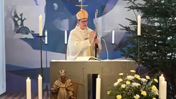 Der Erzbischof von Köln, Rainer Kardinal Woelki, feiert am 12. Januar den Eröffnungsgottesdienst der Antonius-Oktav 2025 in Bergisch-Gladbach Herkenrath. / © Beatrice Tomasetti (DR)