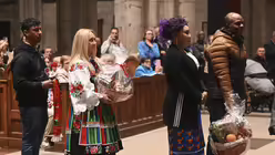 Bilder vom Internationalen Pilgergottesdienst mit den muttersprachlichen Gemeinden. / © Beatrice Tomasetti (DR)