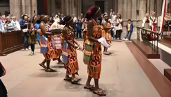 Bilder vom Internationalen Pilgergottesdienst mit den muttersprachlichen Gemeinden. / © Beatrice Tomasetti (DR)