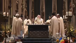 Bilder vom Internationalen Pilgergottesdienst mit den muttersprachlichen Gemeinden. / © Beatrice Tomasetti (DR)