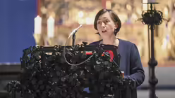 Die Fatima-Lichterprozession am Sonntag, dem 6. Oktober 2024 in Köln der Initiative Deutschland betet Rosenkranz e. V. mit Erzbischof Rainer Maria Kardinal Woelki. / © Beatrice Tomasetti (DR)