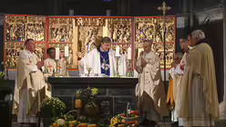 Die Fatima-Lichterprozession am Sonntag, dem 6. Oktober 2024 in Köln der Initiative Deutschland betet Rosenkranz e. V. mit Erzbischof Rainer Maria Kardinal Woelki. / © Beatrice Tomasetti (DR)