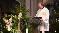Bilder der di&ouml;zesanen Aussendungsfeier der Sternsinger f&uuml;r das Erzbistum K&ouml;ln am Samstag, dem 27. Dezember 2025, im K&ouml;lner Dom mit dem Erzbischof von K&ouml;ln, Rainer Maria Kardinal Woelki. / &copy; Beatrice Tomasetti (DR)