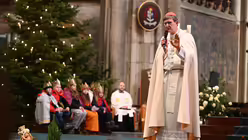 Bilder der di&ouml;zesanen Aussendungsfeier der Sternsinger f&uuml;r das Erzbistum K&ouml;ln am Samstag, dem 27. Dezember 2025, im K&ouml;lner Dom mit dem Erzbischof von K&ouml;ln, Rainer Maria Kardinal Woelki. / &copy; Beatrice Tomasetti (DR)